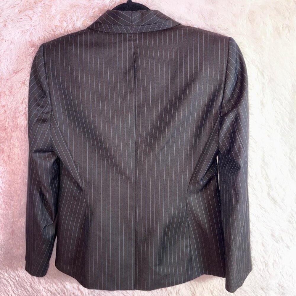 Anne Klein black blazer with blue pinstripes - Picture 6 of 6